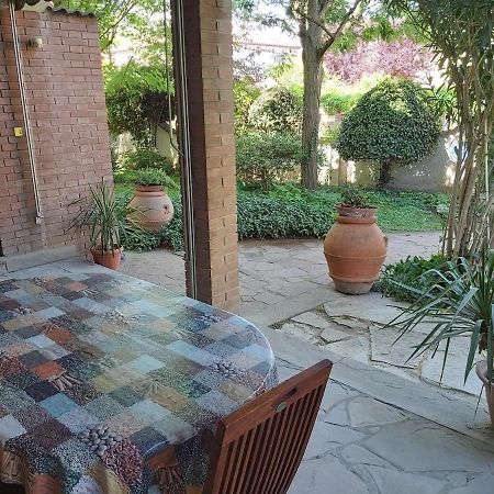 B&B Rustic Chic Casa Salva Molinella Luaran gambar